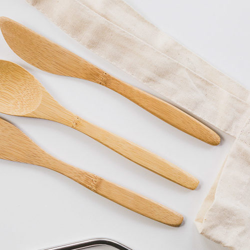 couverts en bois