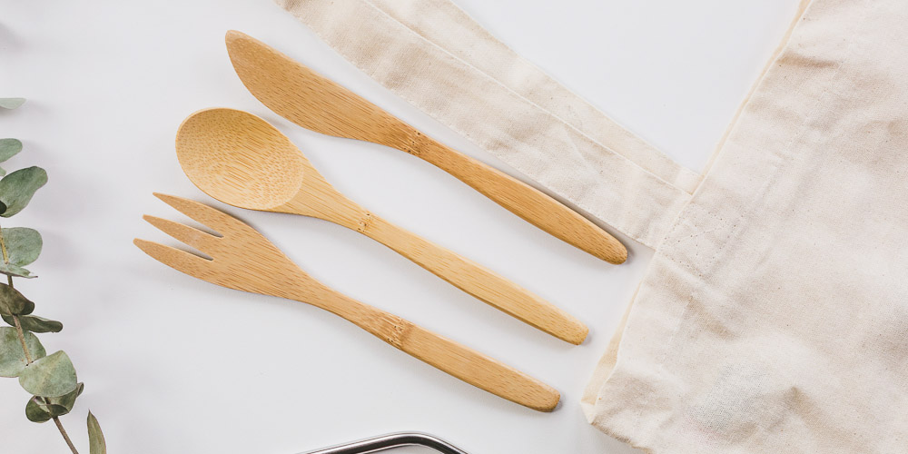 couverts en bois