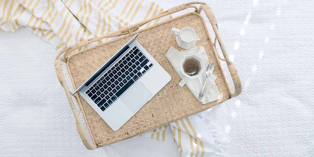 PAUSE MODERNE - Travailler depuis chez soi_