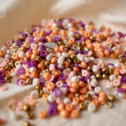 Mini kit Simone – perles heishi et pierres de lune – 50g
